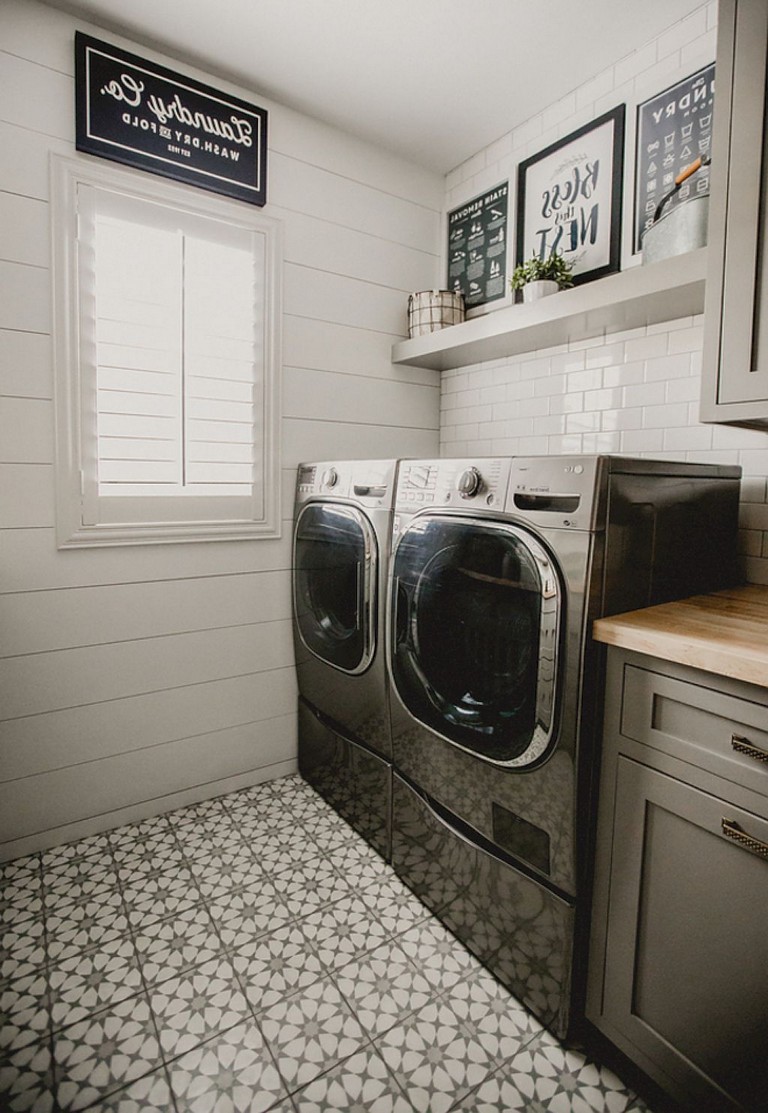 Nice Modern Farmhouse Laundry Room Design Ideas Page Of