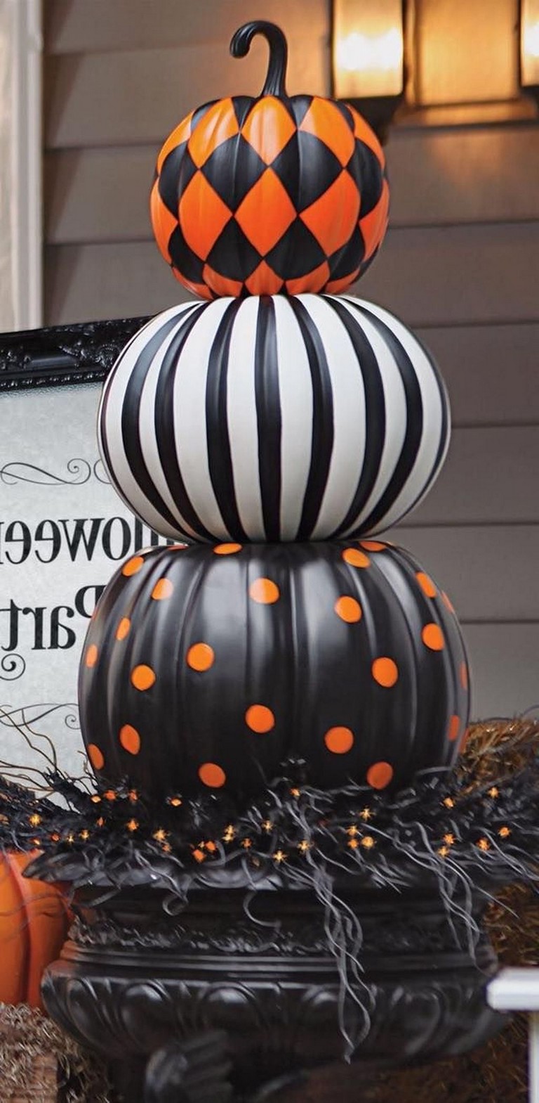 28+ Exciting Homemade Halloween Home Decoration Ideas - Page 28 of 30